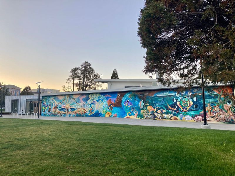 Mural ng Sentro ng Libangan ng Garfield