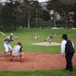 beysbol sa Mga Palaruan ng Beysbol sa Malaking Pook-Libangan